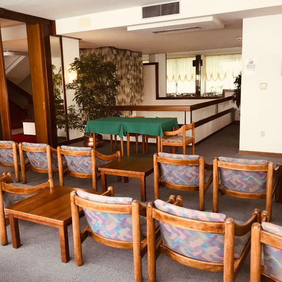 Hotel Metropol Καόρλε Εξωτερικό φωτογραφία